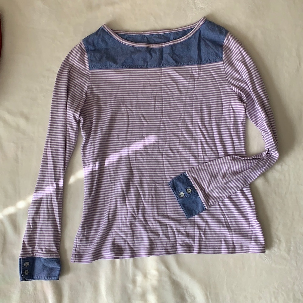 Crew neck striped long sleeve top